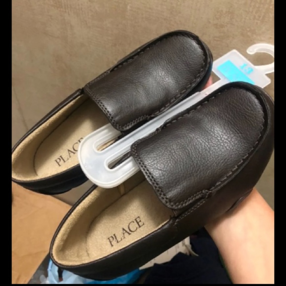 Children’s Place dress shoes